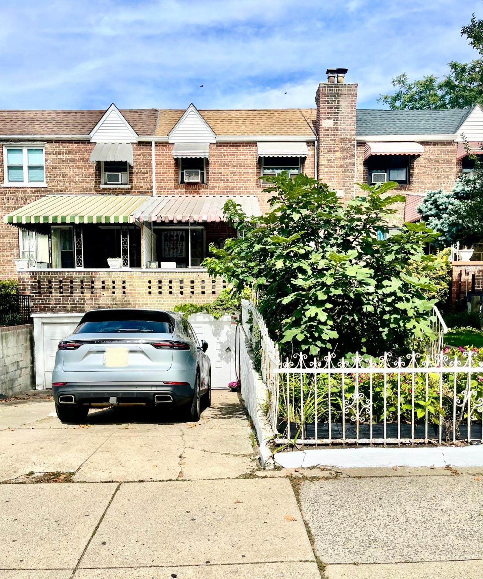 Lga Airport 3 Mins, 3 Bedroom Duplex House, Parking And Private Backyard, 9Mins Subway! ニューヨーク エクステリア 写真