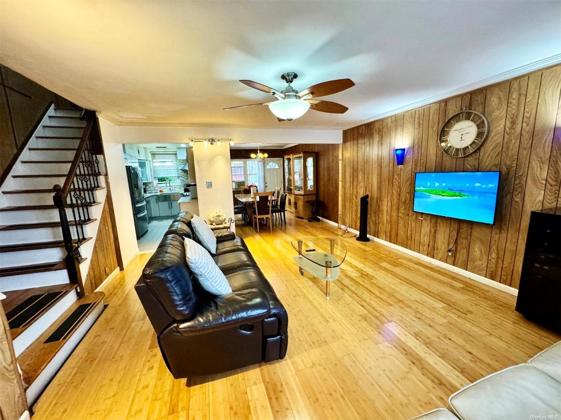 Lga Airport 3 Mins, 3 Bedroom Duplex House, Parking And Private Backyard, 9Mins Subway! ニューヨーク エクステリア 写真